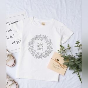 Boho Kid's T-shirt Floral Short Sleeve Statement Tee White Youth Graphic Top 2T